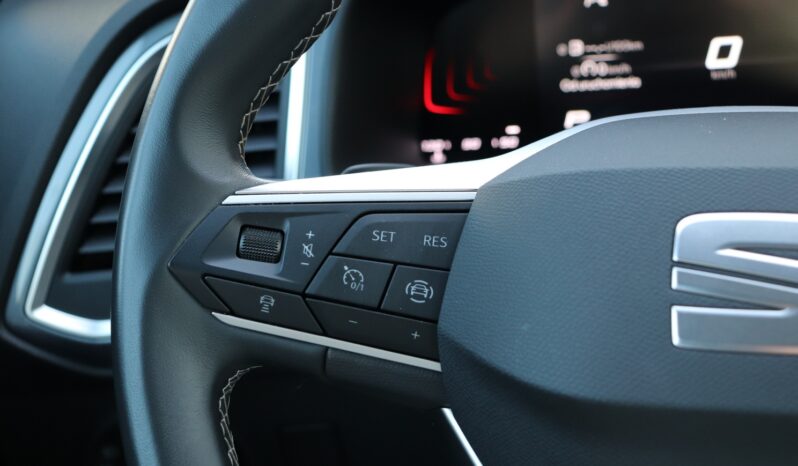 SEAT ATECA 1.5 TSI DSG, SAMOCHÓD JAK NOWY, ZALEDWIE 36 TYS. KM, SERWISOWANY, 1 WŁAŚCICIEL, KRAJOWY full
