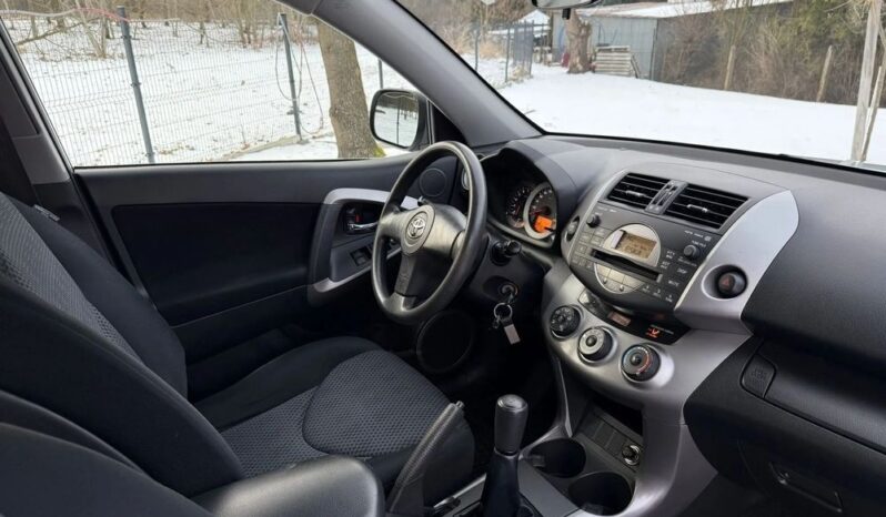 Toyota RAV4 4×4 2.0 Benzyna full