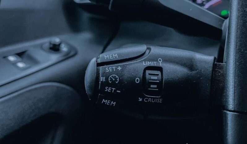 Toyota Proace City Verso 1.5 D-4D Combi full