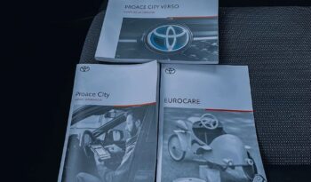 Toyota Proace City Verso 1.5 D-4D Combi full
