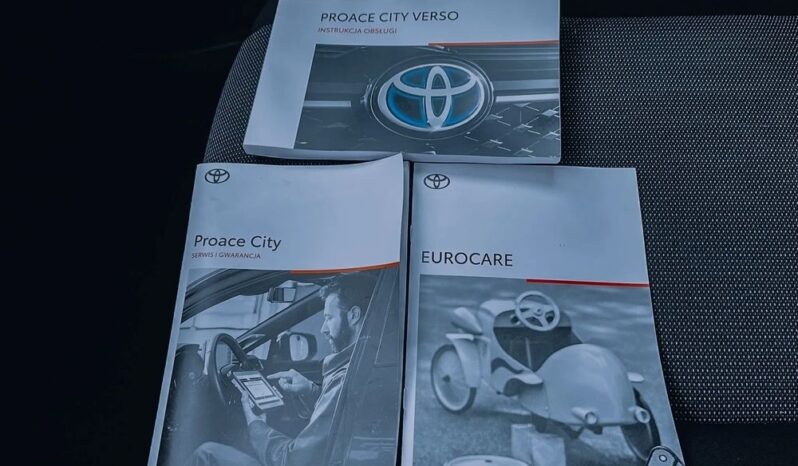 Toyota Proace City Verso 1.5 D-4D Combi full