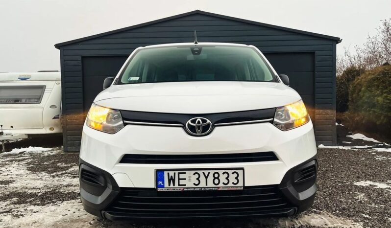 Toyota Proace City Verso 1.5 D-4D Combi full