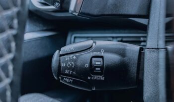 Peugeot 3008 PureTech 130 Stop & Start GPF EAT8 Allure full