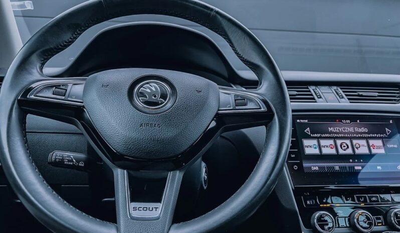 Skoda Octavia 2.0 TDI 4×4 DSG Scout full