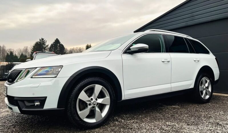 Skoda Octavia 2.0 TDI 4×4 DSG Scout full