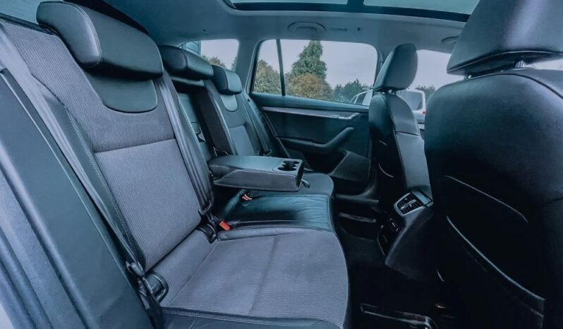 Skoda Octavia 2.0 TDI 4×4 DSG Style full