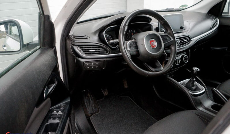 Fiat Tipo 1.4 T-Jet 16v S-Design full