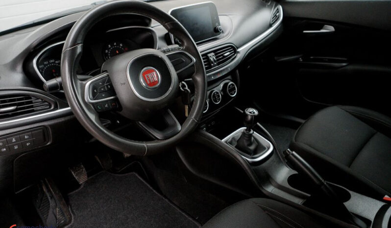 Fiat Tipo 1.4 T-Jet 16v S-Design full