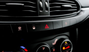 Fiat Tipo 1.4 T-Jet 16v S-Design full