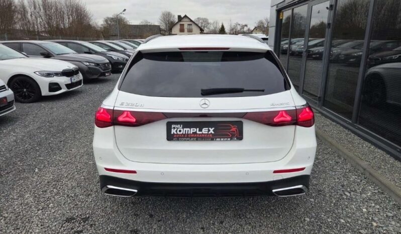 Mercedes-Benz Klasa E full