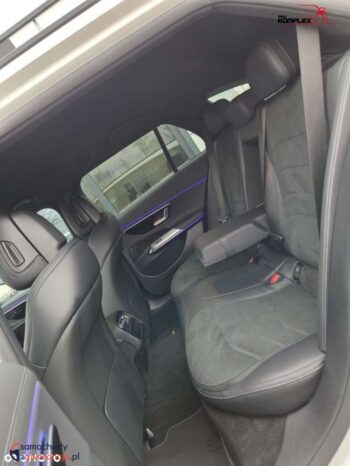 Mercedes-Benz Klasa E full