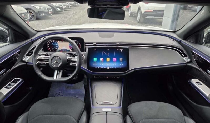 Mercedes-Benz Klasa E full