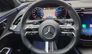 Mercedes-Benz Klasa E full