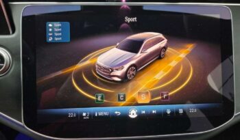 Mercedes-Benz Klasa E full