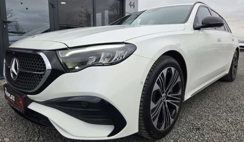 Mercedes-Benz Klasa E full