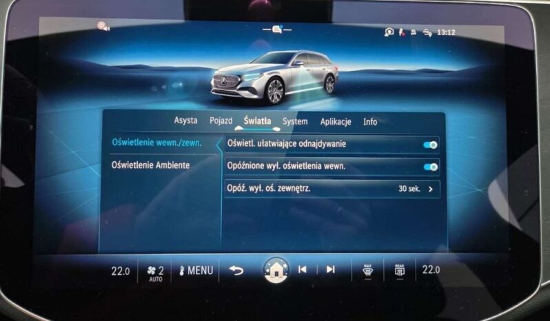 Mercedes-Benz Klasa E full