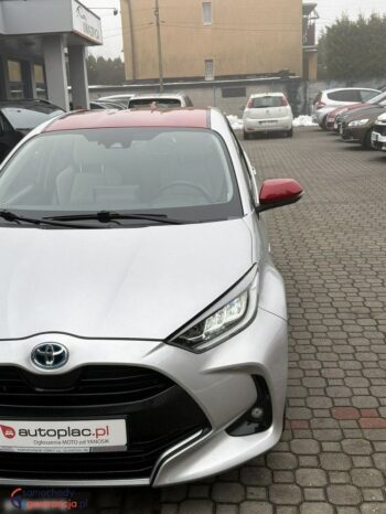 Toyota Yaris full