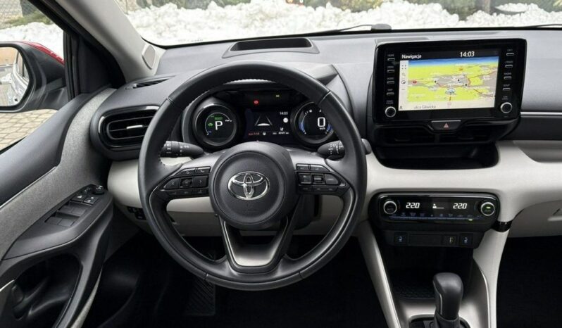 Toyota Yaris full