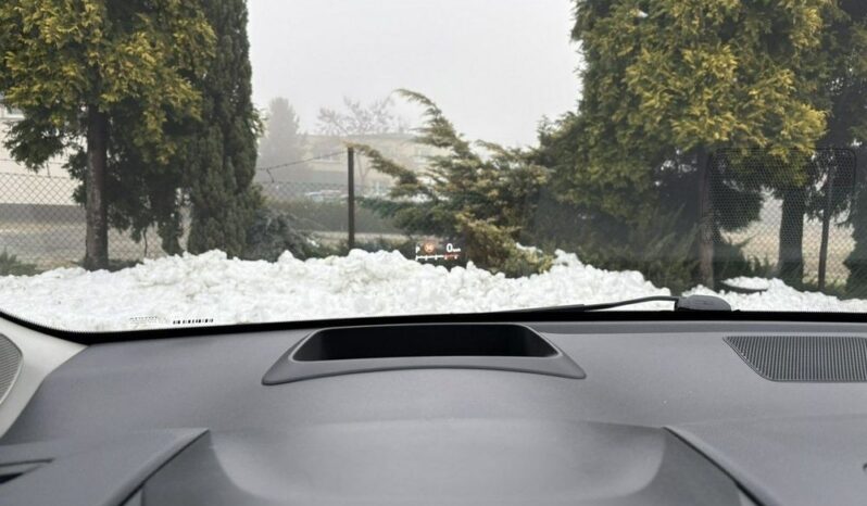 Toyota Yaris full