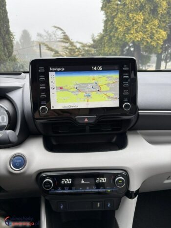 Toyota Yaris full