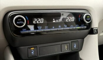 Toyota Yaris full