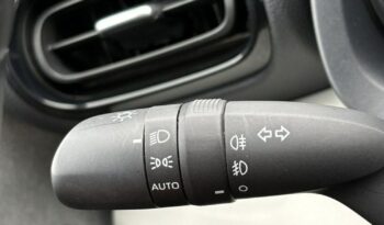 Toyota Yaris full
