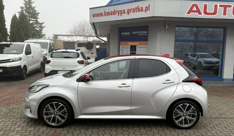 Toyota Yaris full