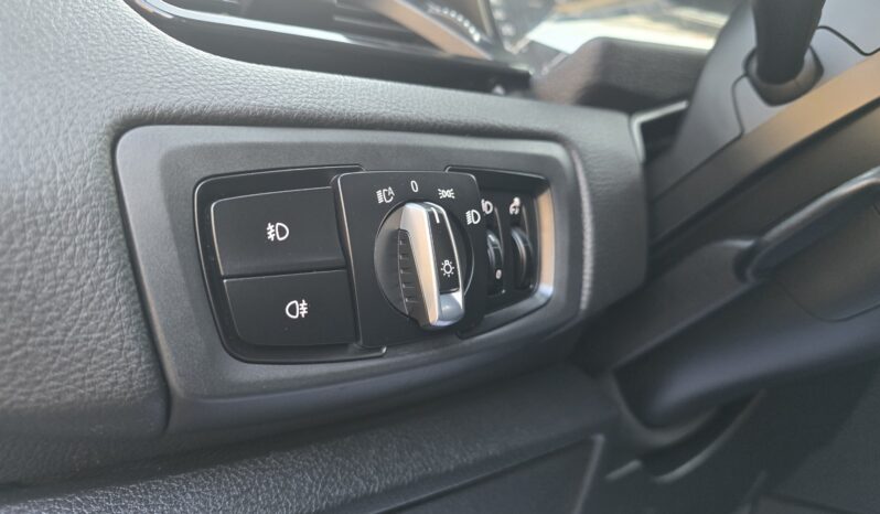 BMW 218i Grand Tourier full