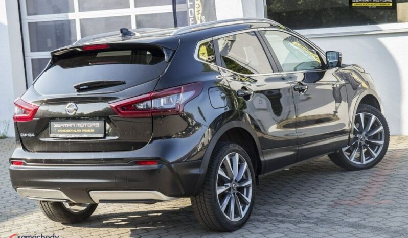 Nissan Qashqai 1.3 DIG-T DCT TEKNA full