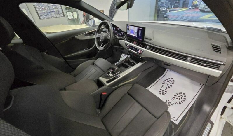 Audi A4 Avant 35TFSI S-TRONIC S-LINE FV23% full