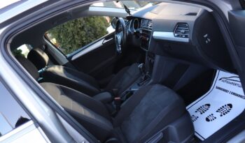 VOLKSWAGEN TIGUAN 2.0 TDI DSG, SERWISOWANY, KRAJOWY, GWARANCJA full
