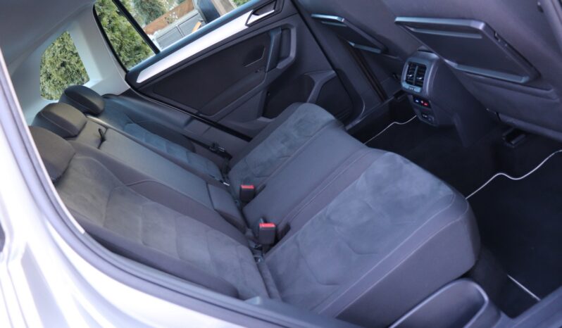 VOLKSWAGEN TIGUAN 2.0 TDI DSG, SERWISOWANY, KRAJOWY, GWARANCJA full