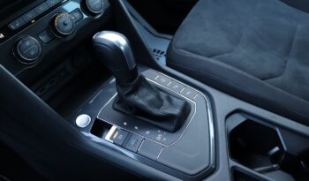 VOLKSWAGEN TIGUAN 2.0 TDI DSG, SERWISOWANY, KRAJOWY, GWARANCJA full