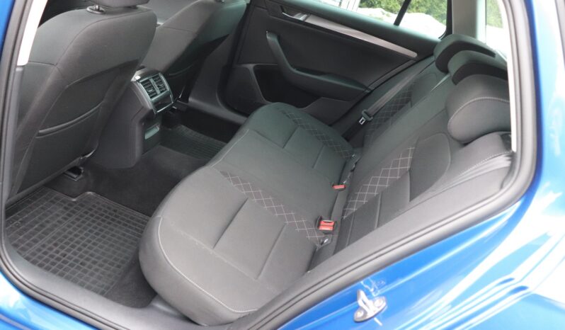SKODA SUPERB 2.0 TDI, SERWISOWANY, KRAJOWY, 1 WŁAŚCICIEL, GWARANCJA full