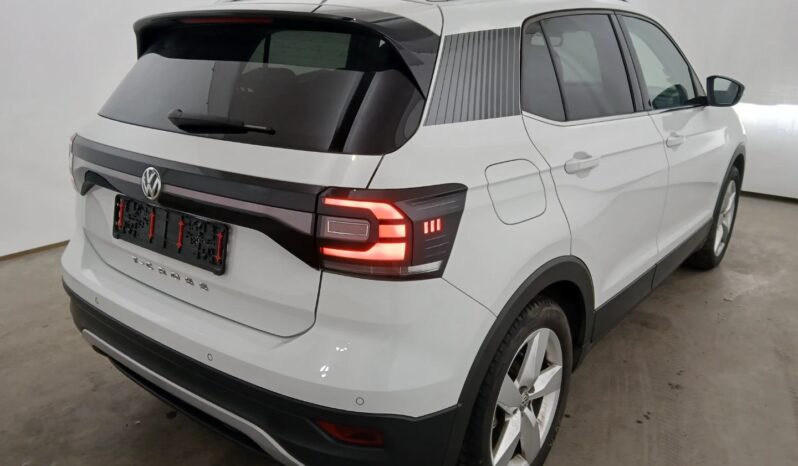 VW T-CROSS BOGATE WYPOSAŻENIE 2 KOMPLETY KÓŁ,NISKI PRZEBIEG full