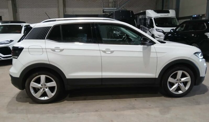 VW T-CROSS BOGATE WYPOSAŻENIE 2 KOMPLETY KÓŁ,NISKI PRZEBIEG full