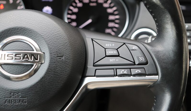 NISSAN QASHQAI 1.6, SERWISOWANY, NISKI PRZEBIEG, KAMERY 360°, GWARANCJA full