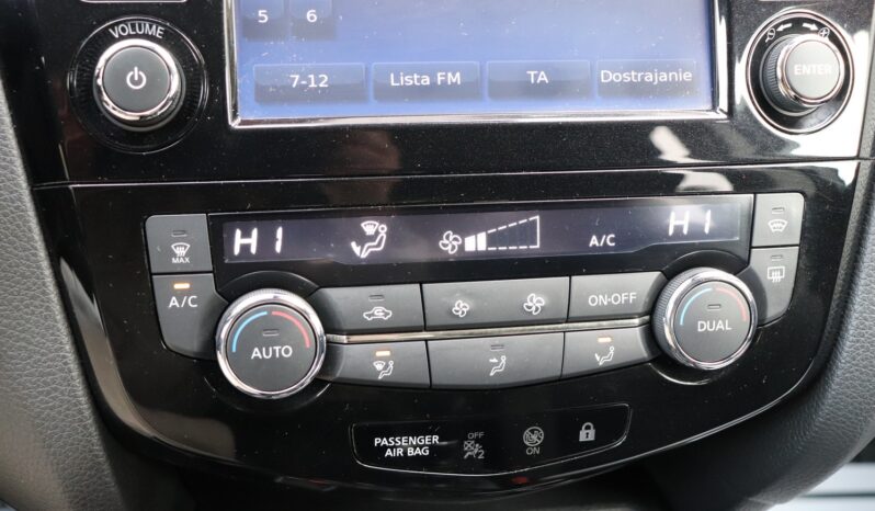 NISSAN QASHQAI 1.6, SERWISOWANY, NISKI PRZEBIEG, KAMERY 360°, GWARANCJA full