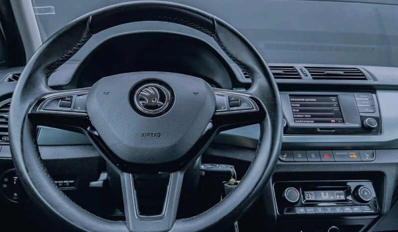 Skoda Fabia 1.0 TSI Ambition full