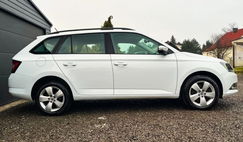 Skoda Fabia 1.0 TSI Ambition full