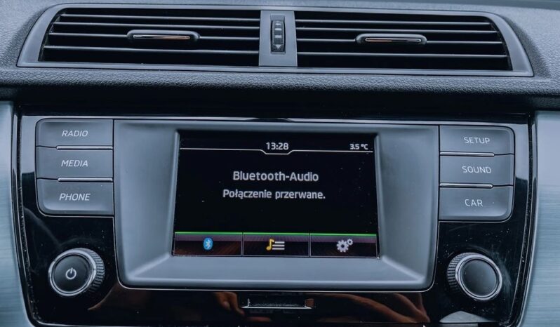 Skoda Fabia 1.0 TSI Ambition full