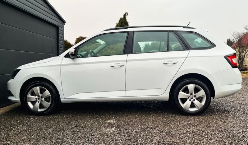 Skoda Fabia 1.0 TSI Ambition full