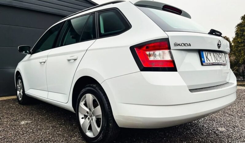 Skoda Fabia 1.0 TSI Ambition full