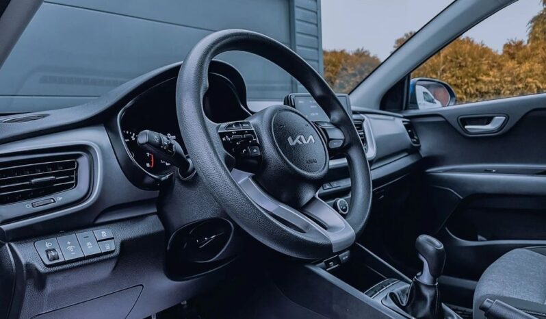 Kia Stonic 1.0 T-GDI M full