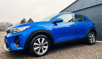Kia Stonic 1.0 T-GDI M full