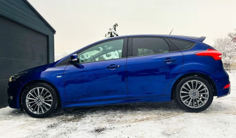 Ford Focus 1.0 EcoBoost ST-Line full