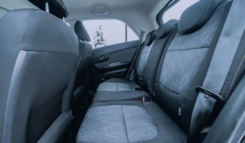 Kia Picanto 1.0 L full