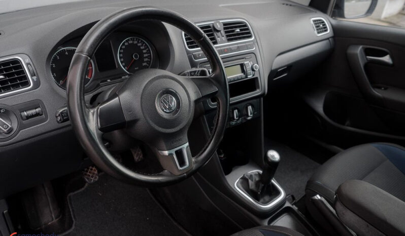 Volkswagen Polo 1.4 16V Highline full
