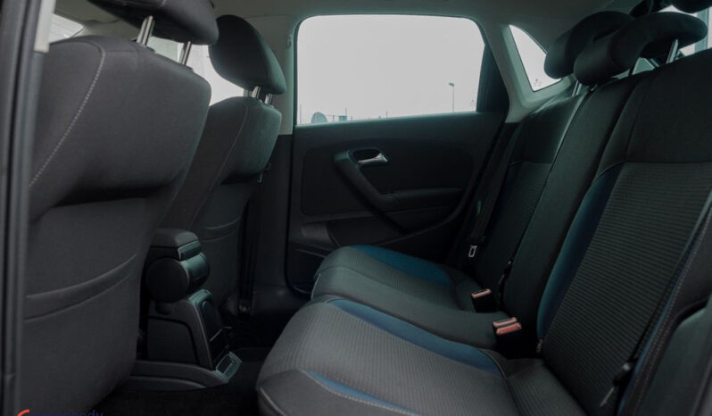Volkswagen Polo 1.4 16V Highline full