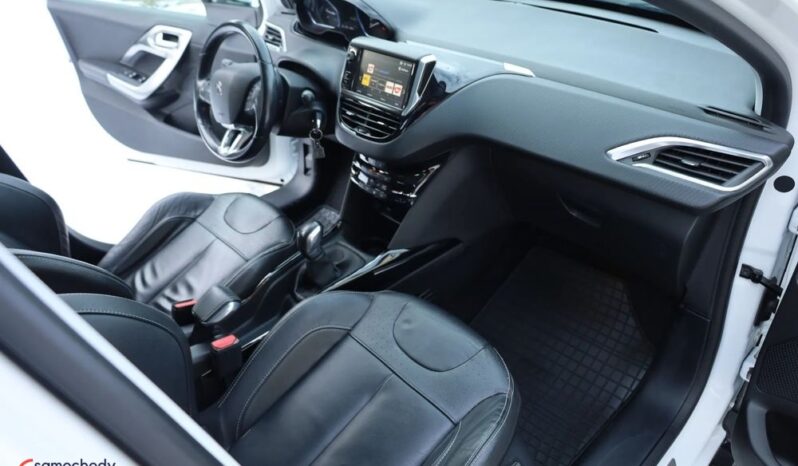 Peugeot 2008 PureTech 110 Stop&Start Allure full